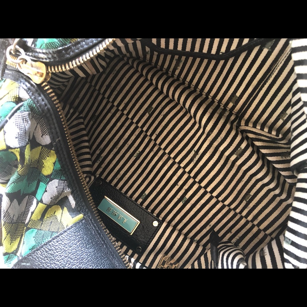 L.A.M.B Toaster Style Handbag - Picture 8 of 8
